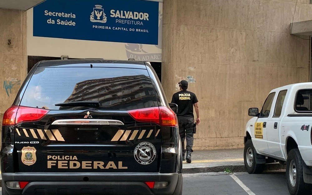 Operação da PF apura fraudes e desvio de dinheiro em unidades municipais de saúde em Salvador