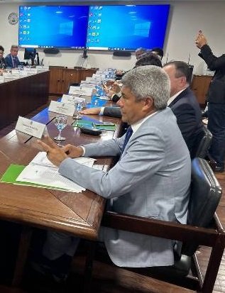Jerônimo e demais governadores do Nordeste discutem equilíbrio fiscal dos estados com ministros