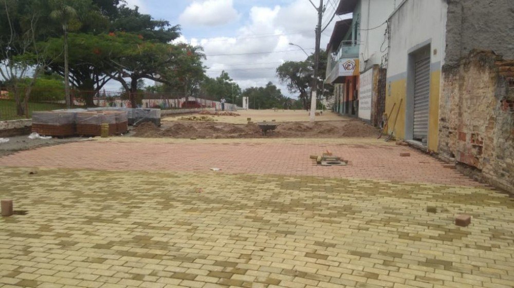 Andamento de obras de requalificação e manutenção