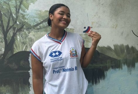 Bahia: Famílias dos estudantes beneficiados recebem novo crédito do Bolsa Presença