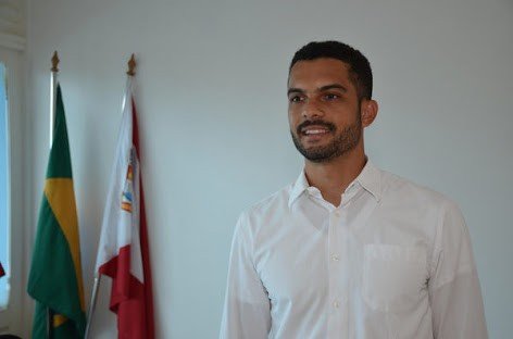 Tácio Lobo deixa a SEDUC