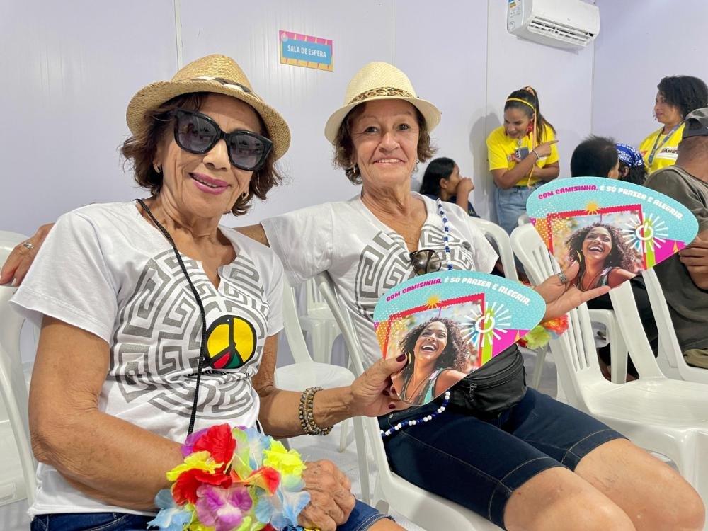 Com mais de 1,5 mil testes realizados, posto de testagem na Micareta de Feira agrada foliões: “serviço importantíssimo”