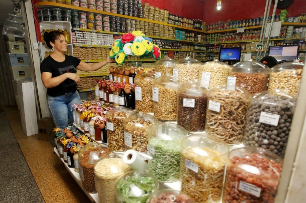 Vendas no comércio varejista baiano crescem 5,7 % em fevereiro