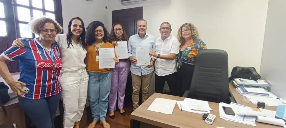 Em Alagoinhas, Prefeitura assina termo de adesão ao Projeto de Educação Continuada Bracell Social