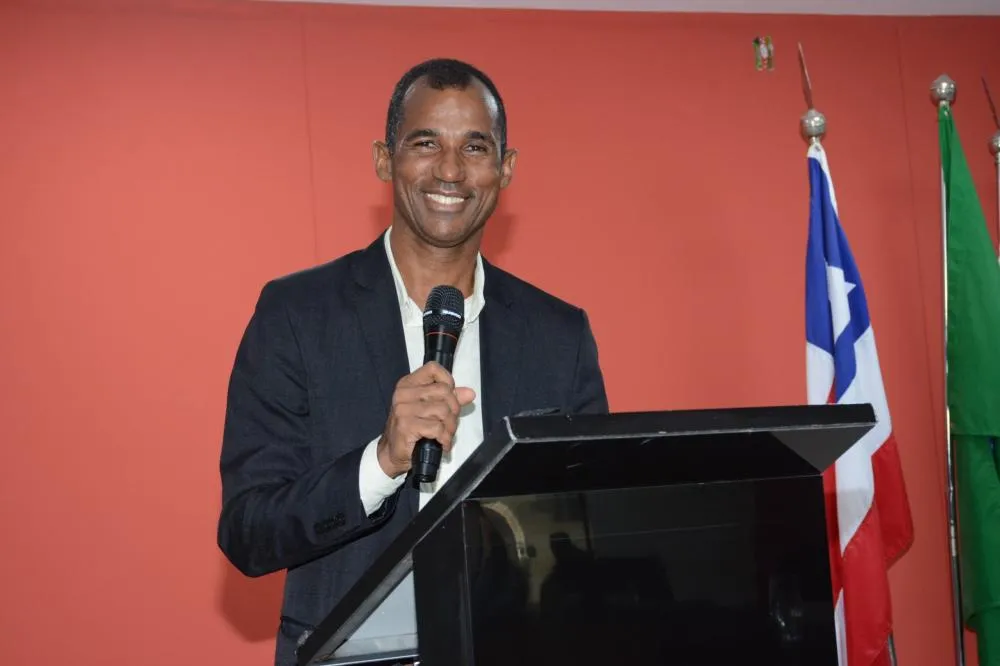 Alagoinhas: Alto Sagrado Coração de Jesus conquista pavimentação após anos de luta, destaca Vereador Thor de Ninha