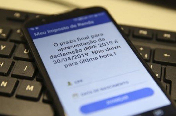 A um dia do prazo, 6,6 milhões precisam enviar declaração do IR