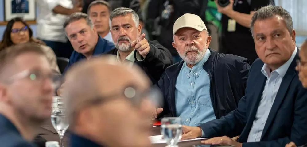 Lula anuncia um auxílio financeiro de R$ 5.100 às vítimas de enchentes no Rio Grande do Sul nesta quarta-feira