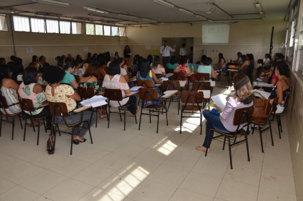 SEDUC discute com educadores o diagnóstico do Educar pra Valer