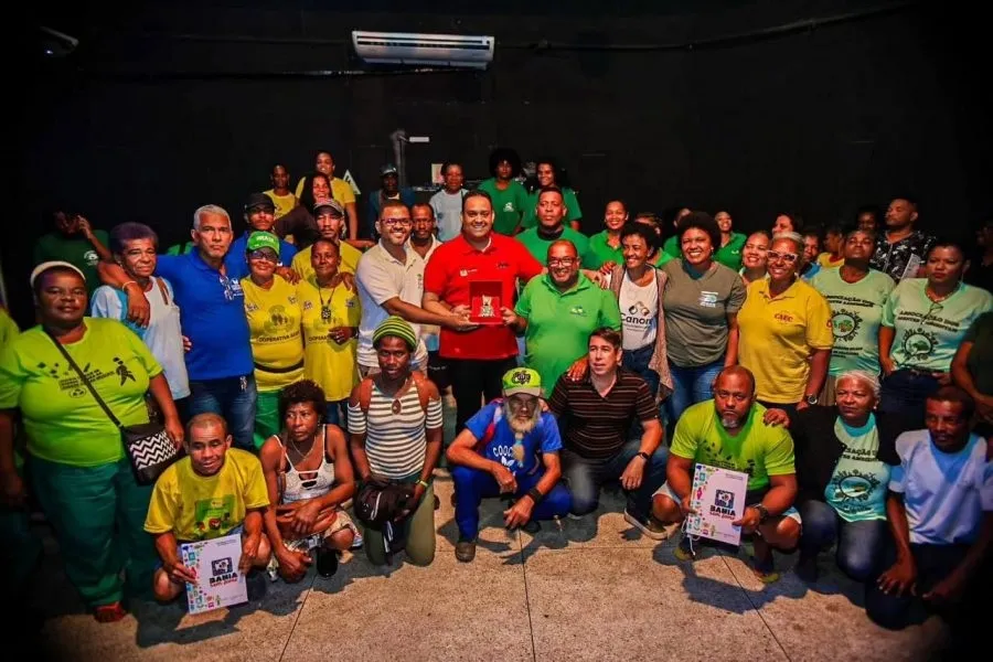 Programa Bahia Sem Fome distribui 60 toneladas de alimentos a catadores de recicláveis