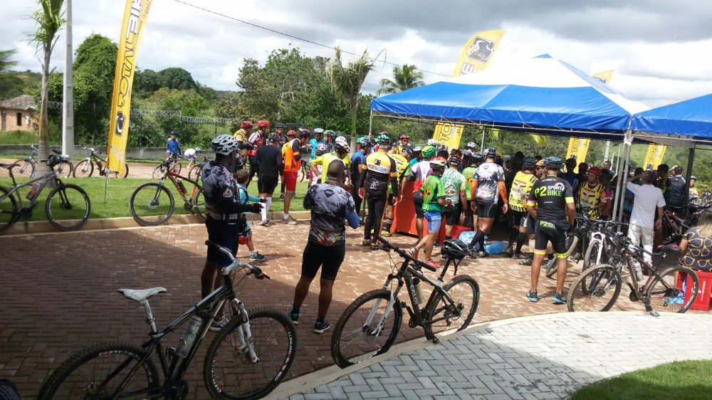 PedALAgoinhas e Terras da Lagoa promovem homenagem às mães.