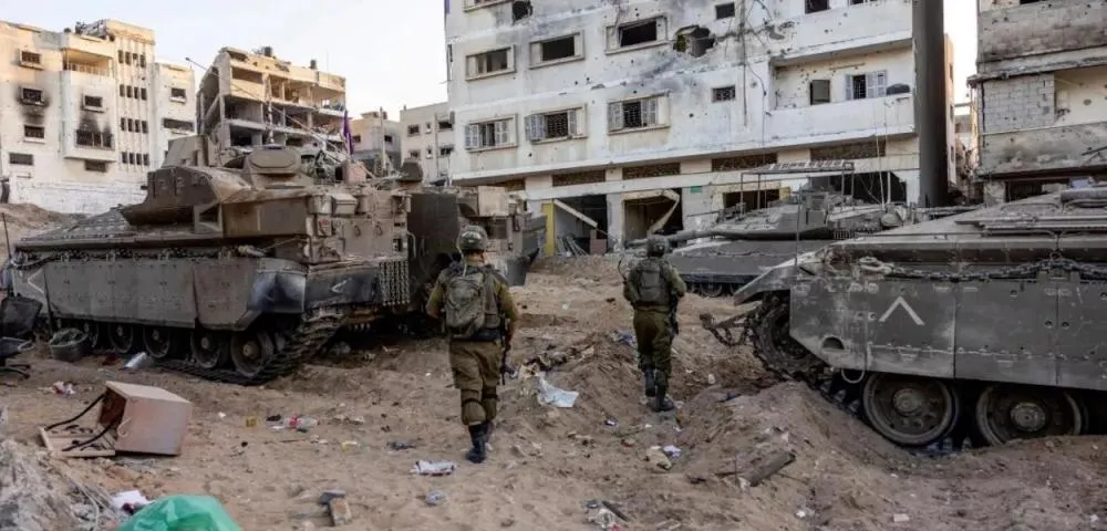 Exército israelense na Faixa de Gaza (Foto: Reuters/Ronen Zvulun)