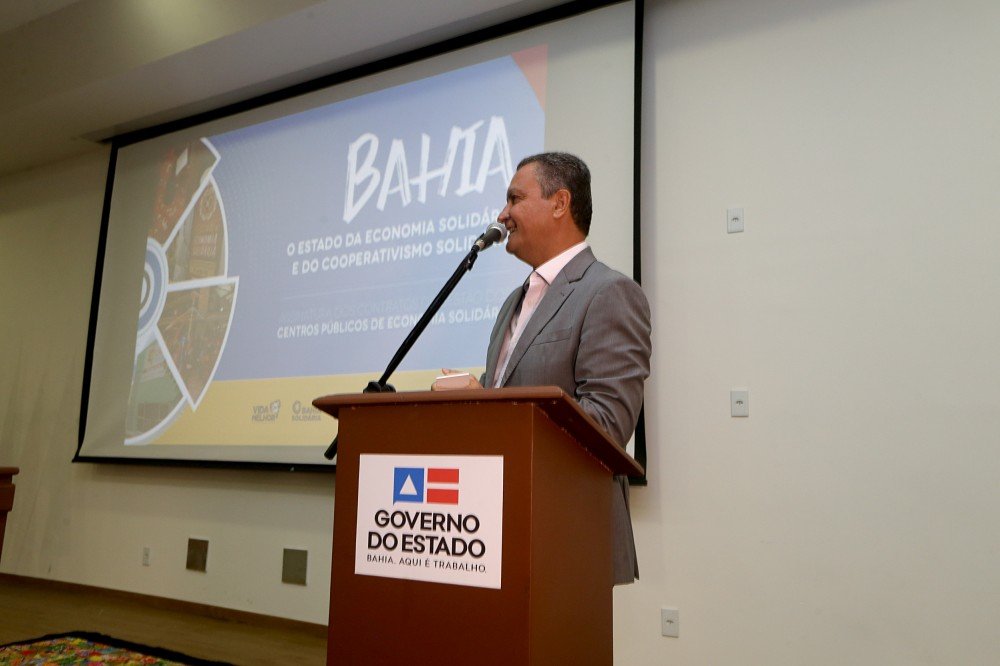 Rui autoriza investimento de R$ 19,4 milhões para a economia solidária no estado