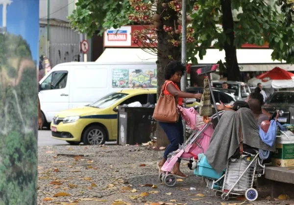 Concursos públicos podem reservar 10% das vagas para pessoas em situação de rua, segundo novo projeto