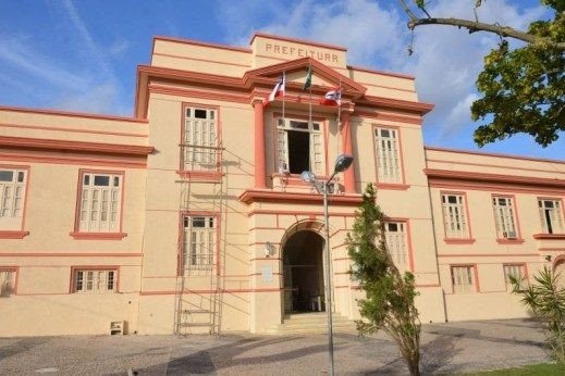 Servidores municipais anunciam paralisação nesta quarta-feira