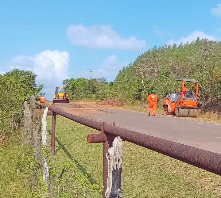  Petrobras inicia recuperação de estradas de acesso às bases instaladas no município de Araçás 
