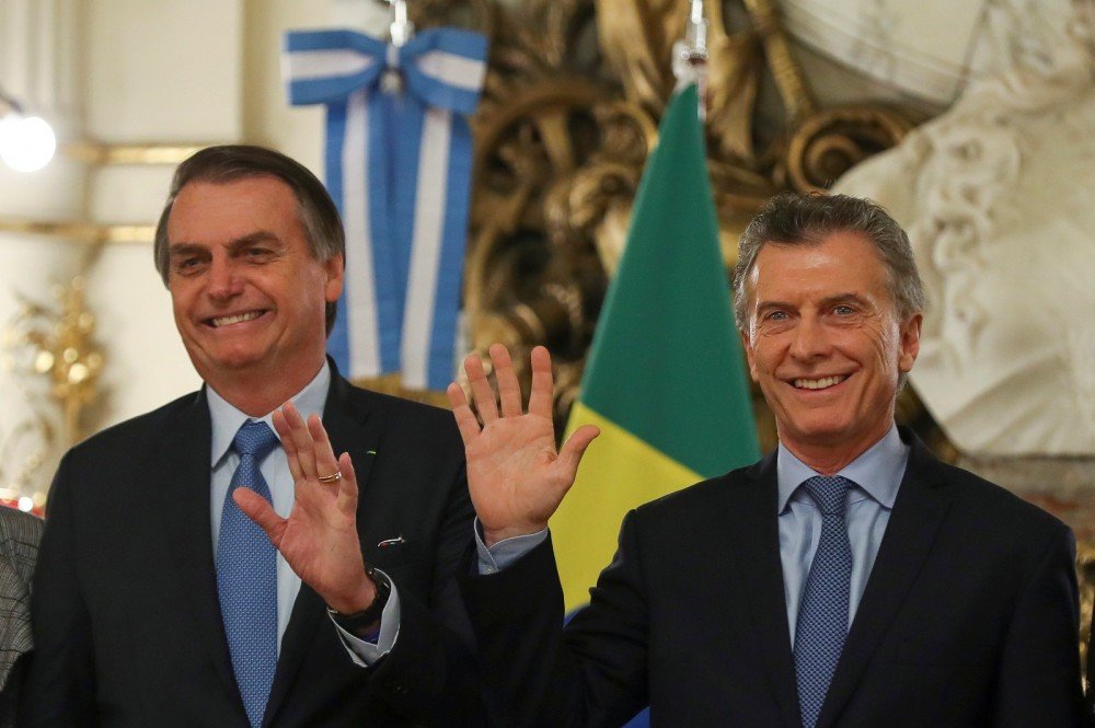 Antes tarde do que nunca: Bolsonaro vai à Argentina