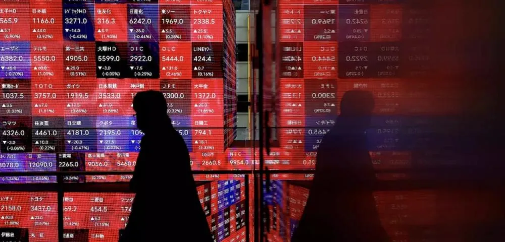 Crise no mercado financeiro: bolsas asiáticas despencam e preveem crash na segunda-feira