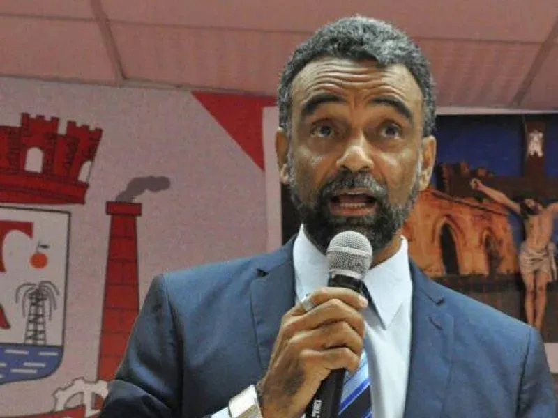 Sob coordenação de Ozeas Menezes, campanha de Paulo Cezar a prefeitura de Alagoinhas coleciona rompimentos