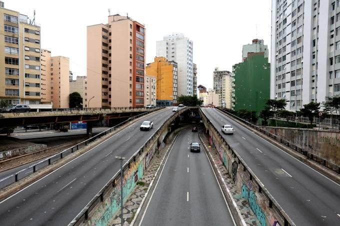 Metrô, trens e ônibus confirmam adesão à greve geral