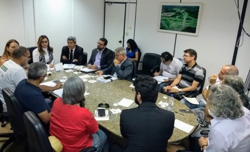 Governo assina termo de acordo com Fórum das universidades estaduais