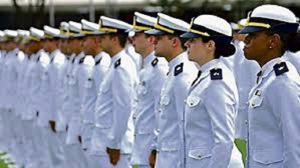 Marinha anuncia concurso público com 90 vagas