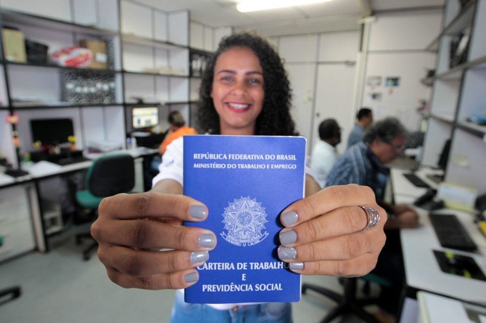 Bahia gera 2.540 novos empregos em maio e segue liderando o Nordeste