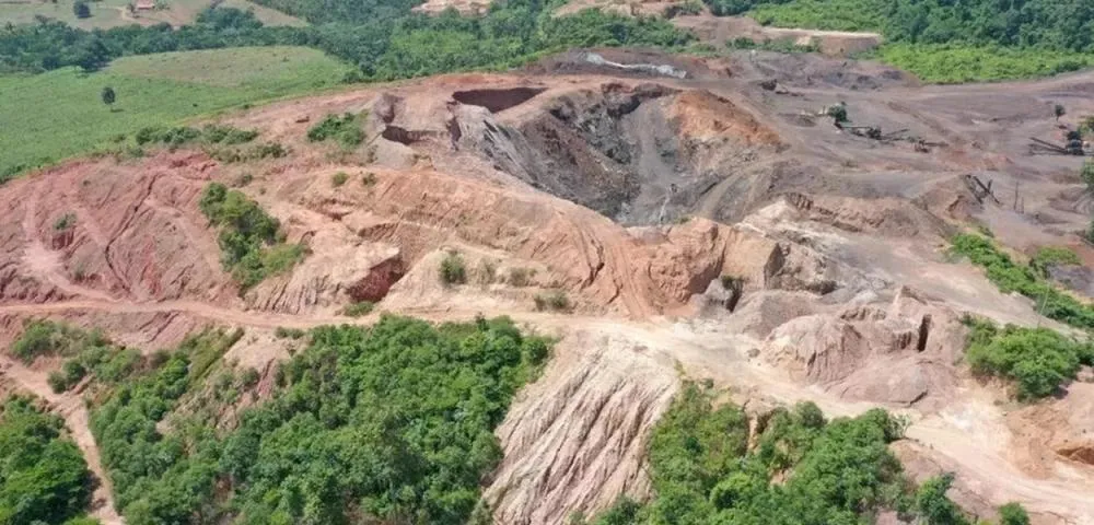 Mineração e cultivo de eucalipto estão entre práticas que agravam emergência climática no Brasil, diz pesquisadora