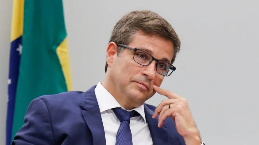 Elevação da Selic para 10,75% provoca reação negativa de economistas e sindicatos