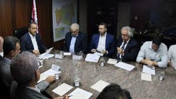 Deputados da base faltam a encontro de Rui sobre Previdência