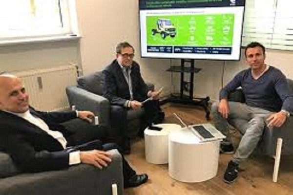 Empresas alemãs devem produzir caminhão elétrico e goma inovadora na Bahia