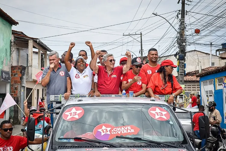 Com Lula em Camaçari, campanha de Luiz Caetano avança rumo à vitória