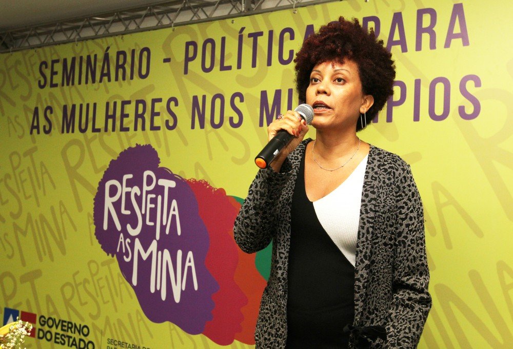 Representantes dos municípios baianos se reúnem para discutir políticas públicas para as mulheres