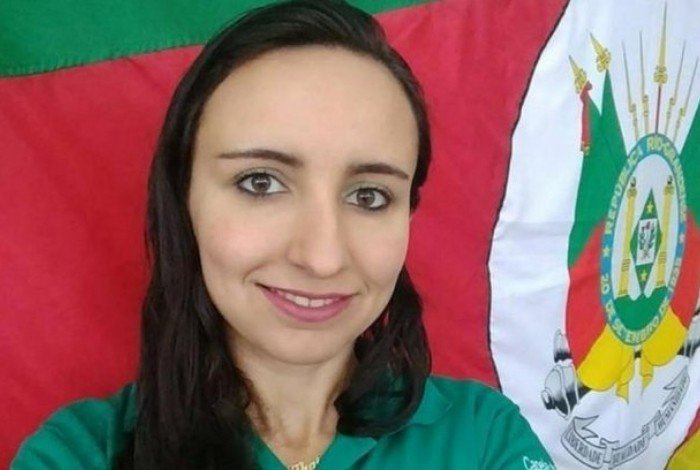 Erro fatal: PM confunde esposa com bandido e a mata com tiro no coração