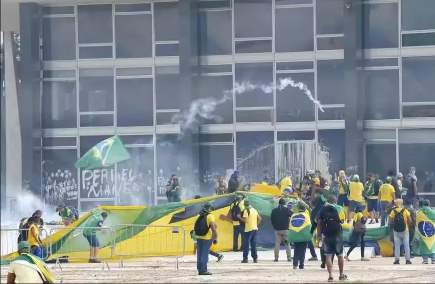 Plano para matar Lula, Alckmin e Moraes reforça pressão contra anistia a golpistas do 8 de Janeiro