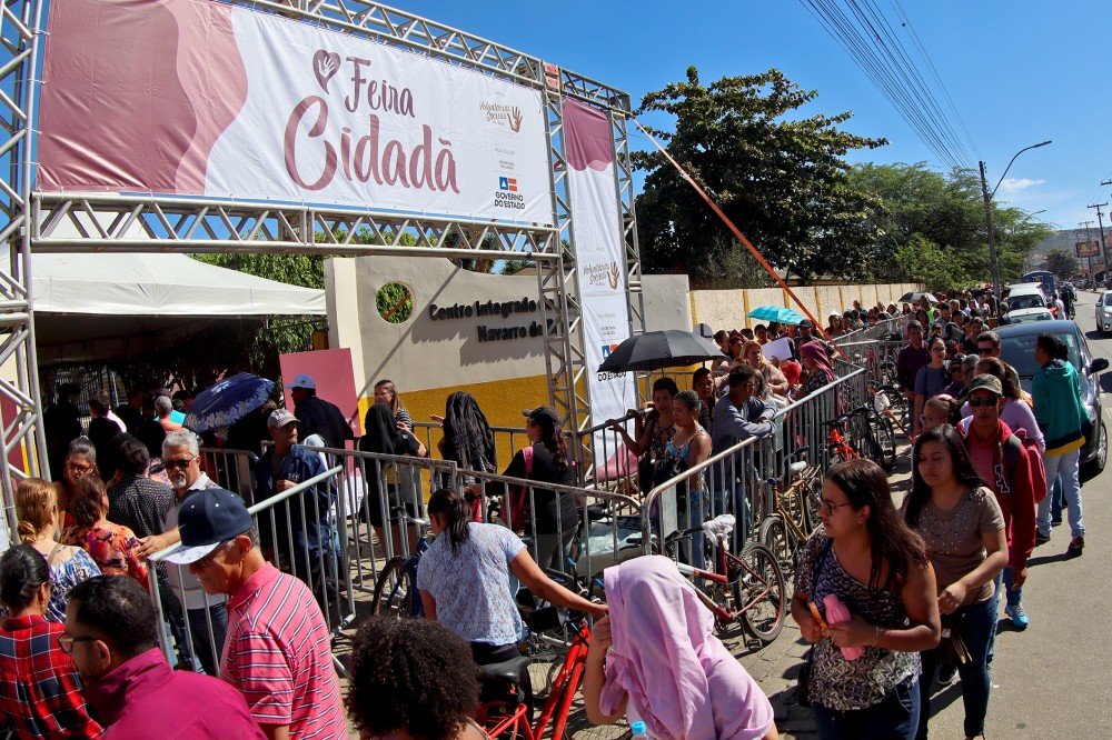 Feira Cidadã atende 15 mil pessoas em Vitória da Conquista