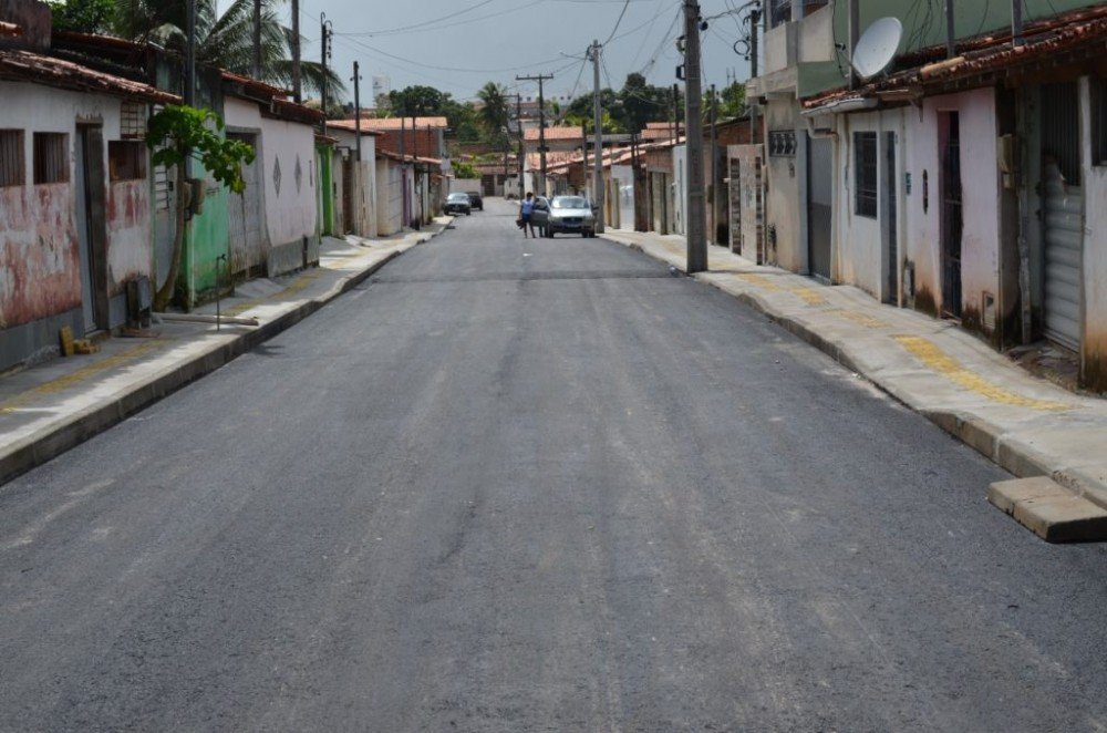 Prefeitura avança com serviços de manutenção, obras estruturantes e pavimentação asfáltica em diversos pontos da cidade