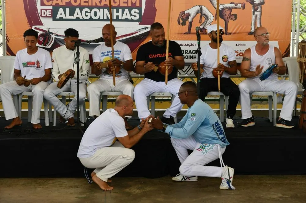 Capoeira é inserida nas escolas municipais de Alagoinhas e ganha apoio do governo