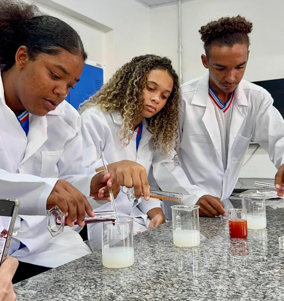 Projeto Glitter Ecológico: Educação e Sustentabilidade no Carnaval! 