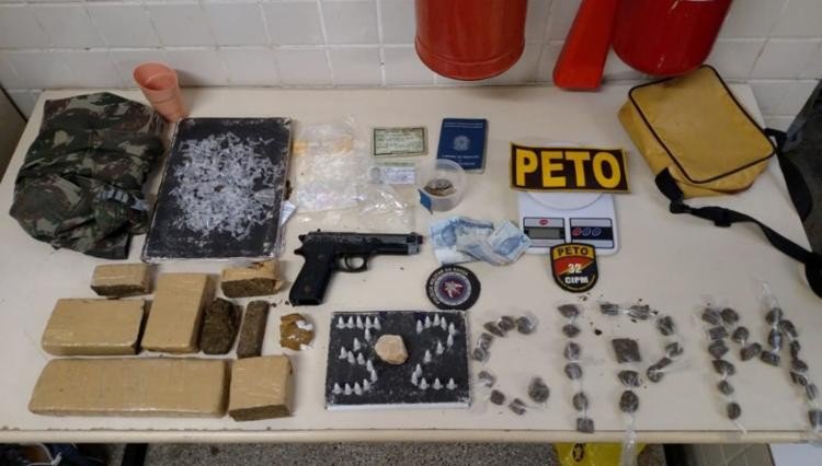 Suspeitos de integrar quadrilha são presos com drogas em Alagoinhas e Pojuca