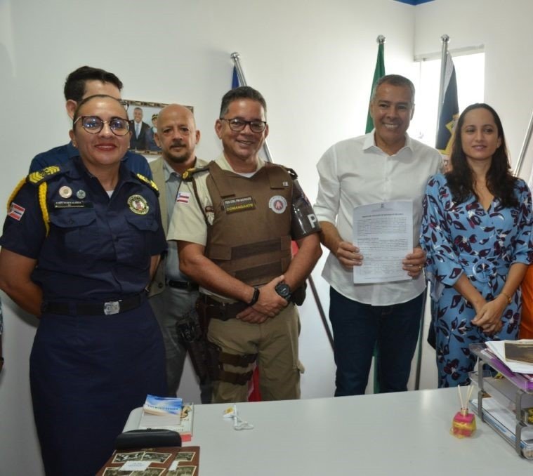 Investimento em segurança pública: prefeito Joaquim Neto assina ordem de serviço para a implantação do sistema de videomonitoramento eletrônico em Alagoinhas