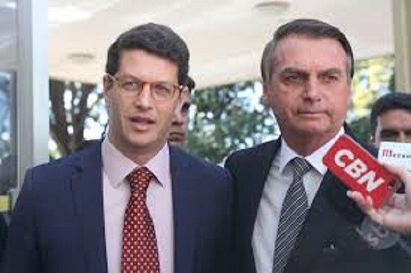 Exclusivo: secretaria chefiada por Ricardo Salles coagiu funcionários