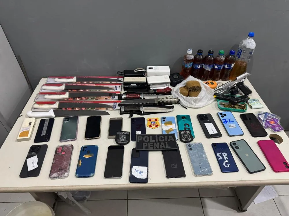 Bahia - ‘Operação Sem Sinal’ prende prestador de serviço tentando entrar com material ilícito na Penitenciária Lemos Brito