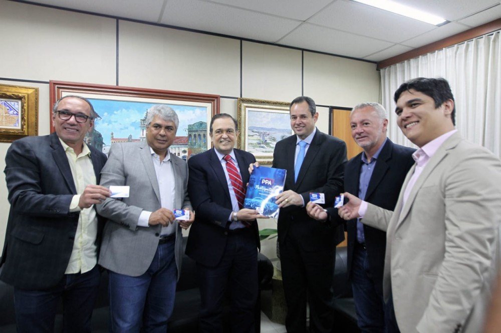 Governo da Bahia entrega Plano Plurianual Participativo 2020-2023 na Assembleia Legislativa