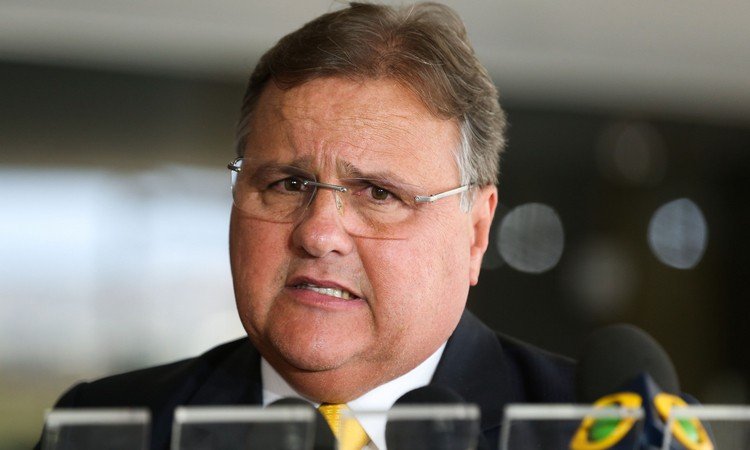 Prisão de Geddel Vieira Lima é mantida.