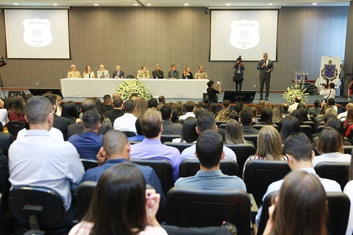 Futuros escrivães, investigadores e delegados da Polícia Civil iniciam curso de formação