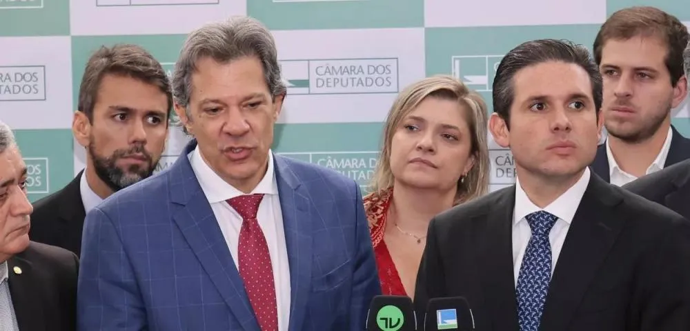 BPC na mira: mudança no benefício volta a ser cogitada como alternativa ao aumento do IOF