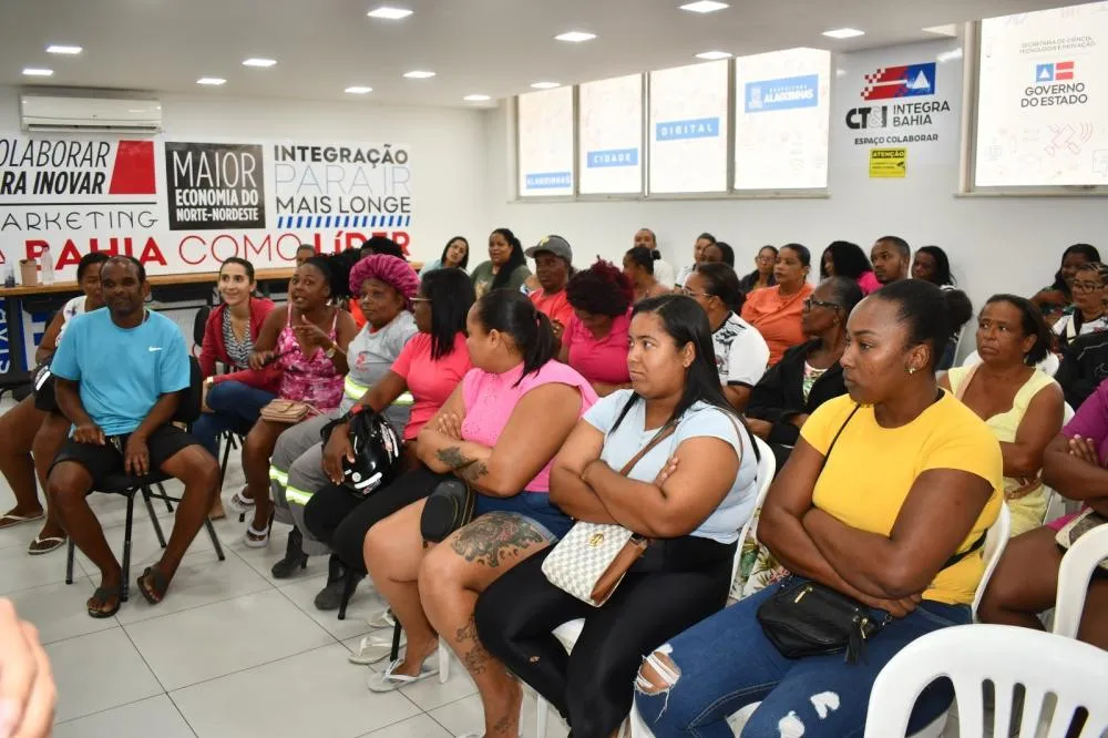 Prefeitura de Alagoinhas realiza curso para ambulantes visando organização e segurança no São João