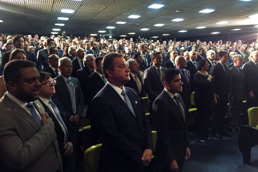 Rui Costa acompanha posse pública do novo Procurador Geral da República