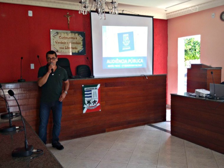 Corte do FNDE provoca déficit nas contas de Aramari