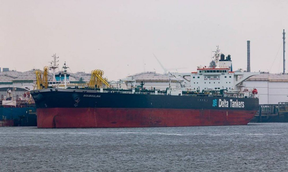 Navio e operadora apontados como responsáveis por óleo no Nordeste já foram usados pela Petrobras